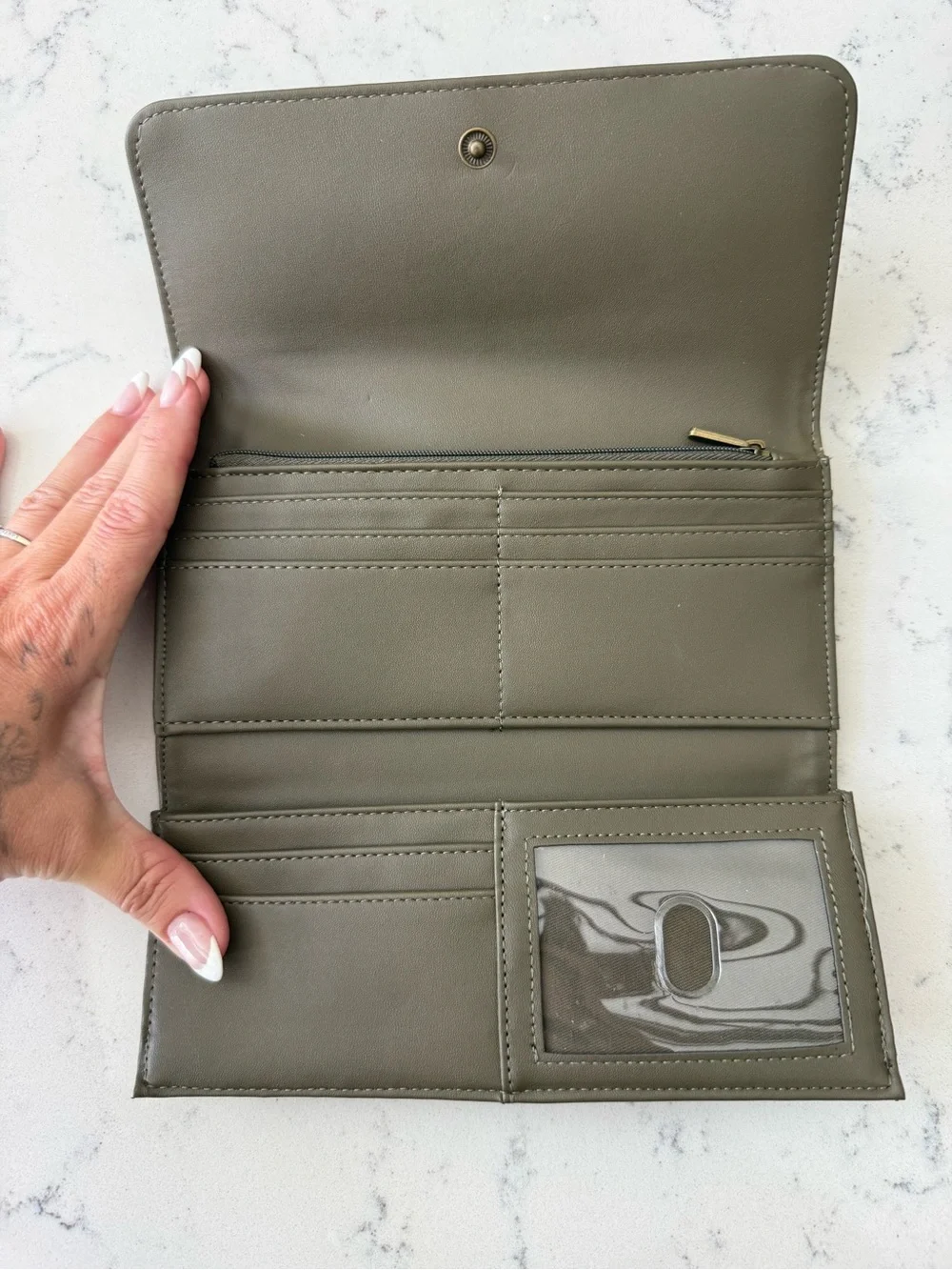 Classic Women's Trifold Wallet - hunter green